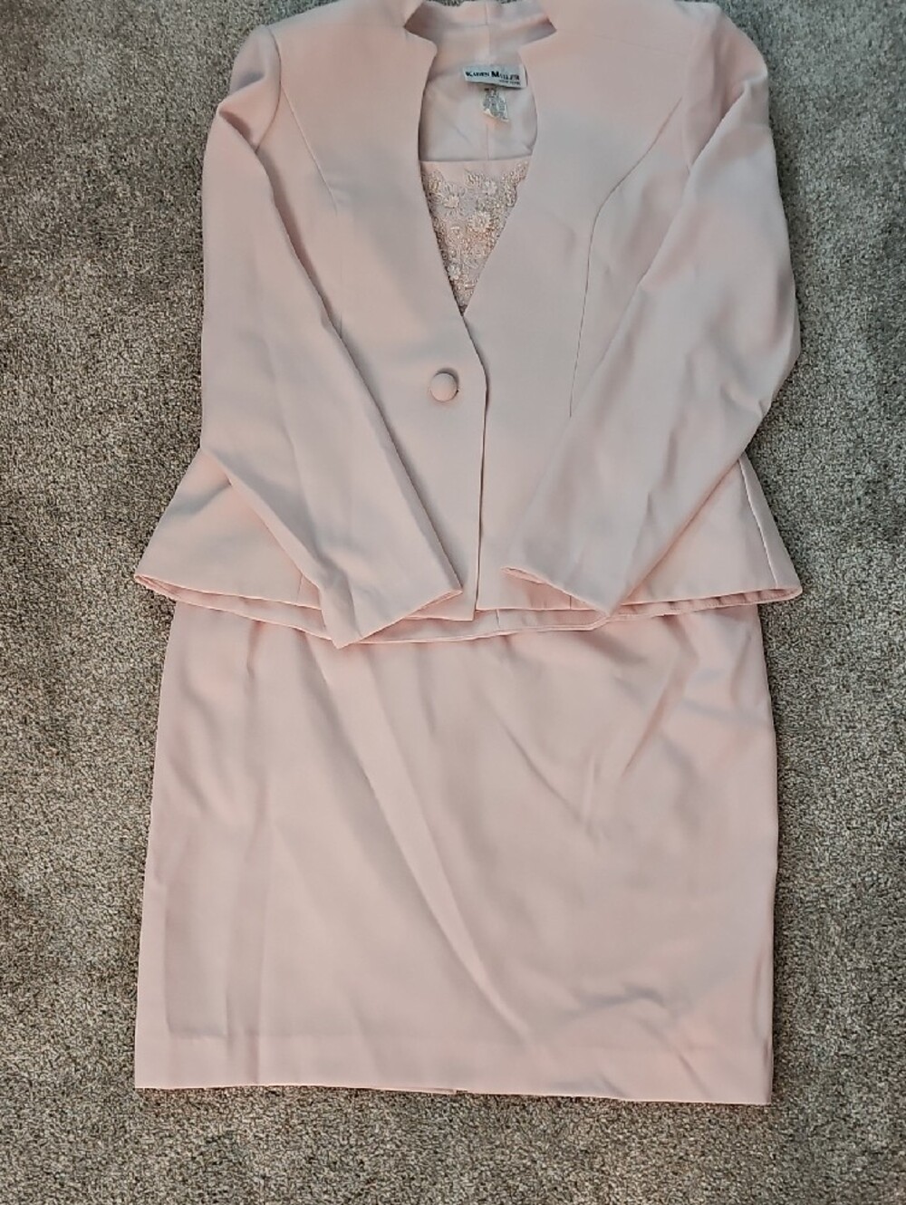 Karen Millen Light Pink Tailored Blazer, Skirt & Beaded Camisol Formal Suit Set - Picture 11 of 13